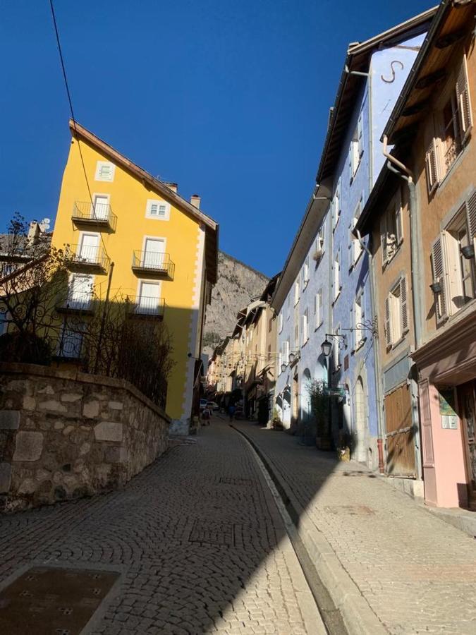 Au Pre Du Moulin - Centre Ville Briancon  Ngoại thất bức ảnh